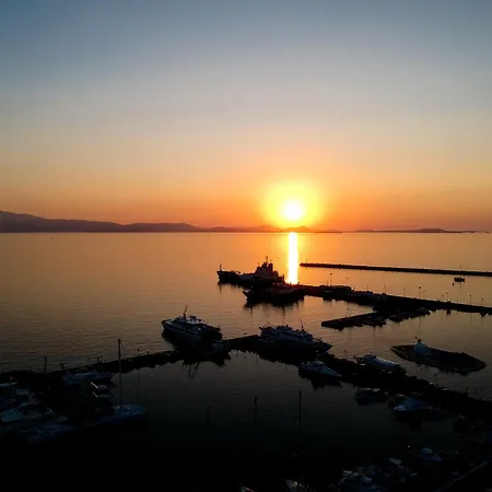 Naxos Town 5 Sunset And Sea View Next To The Apartament *